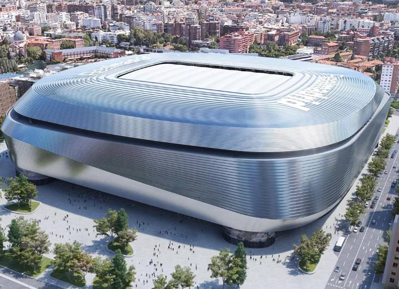 El estadio del Real Madrid con techo retráctil es uno de los más tecnológicos en el mundo. FOTO: REAL MADRID