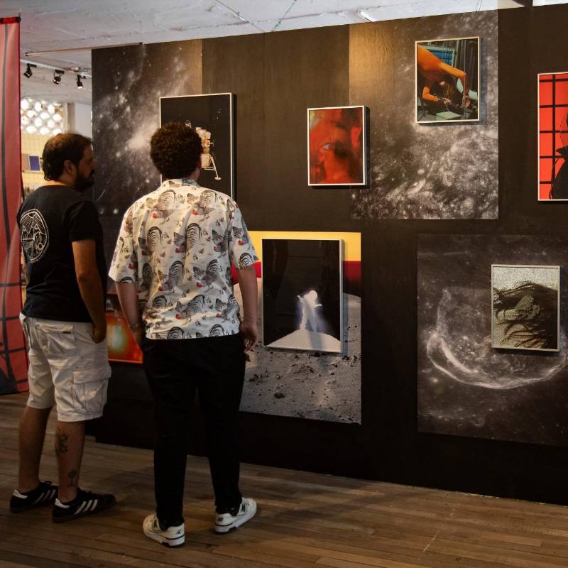 La exposición Las Tripulantes hace parte del proyecto Misión ELENA I de la fotografa Juliana Gómez Quijano. Foto Esneyder Gutiérrez.