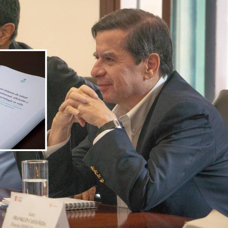 El ministro del Interior, Juan Fernando Cristo, se pronunció ante los reclamos por la situación de la radicación de la reforma a la salud en el país. FOTO: CUENTA DE X @CristoBustos Y MIN SALUD