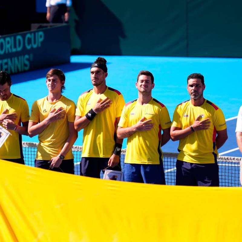 El extenista Alejandro Falla, fue el capitán del equipo nacional. FOTO: Tomada de X @fedecoltenis