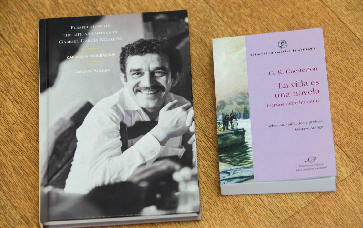 Los dos libros más recientes de Gustavo, Perspectives on the life and works of Gabriel García Márquez y La vida es una novela, de G. K. Chesterton, del que hizo la selección, la traducción y el prólogo.