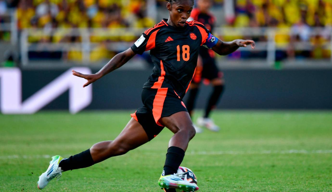 Desde el inicio del partido, Colombia mostró una actitud ofensiva, presionando con intensidad y generando varias oportunidades claras de gol con Linda Caicedo. Foto: Colprensa