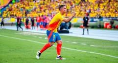 James Rodríguez convirtió la acción de penal en gol. FOTO: Juan Antonio Sánchez
