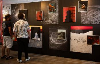 La exposición Las Tripulantes hace parte del proyecto Misión ELENA I de la fotografa Juliana Gómez Quijano. Foto Esneyder Gutiérrez.
