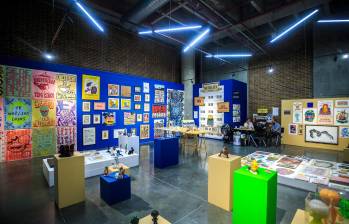 La exposición Welcome Toys & Graphic estará abierta hasta el 22 de mayo. Este jueves 9 de mayo habrá un conversatorio sobre Circulación, apropiación y prácticas de impresión artística hoy. Estará a cargo de José Amar, Carlos Uribe y Andrew Smith de la Bruja Riso. Foto Camilo Suárez.