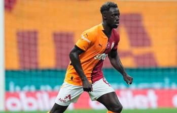 Dávinson Sánchez ha marcado cuatro goles con el Galatasaray de Turquía en el que juega desde agosto del 2023. FOTO: Tomada de la cuenta de X de @GalatasaraySK