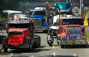 Esta semana comenzaron las mesas de trabajo sobre la estructura de costos, fletes y condiciones laborales de los transportadores, con la expectativa de encontrar soluciones que beneficien a todo el sector. FOTO: Camilo Suárez.