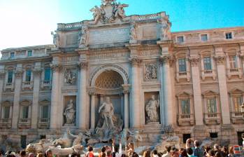 La Fontana di Trevi es uno de los lugares más visitados de Roma, la capital de Italia. FOTO: EL COLOMBIANO