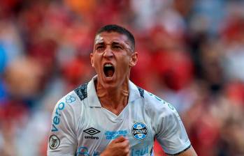 El volante antioqueño Miguel Monsalve ha tenido un buen nivel desde que juega en el Gremio de Porto Alegre brasileño. Hasta ahora marcó un gol y dio un par de asistencias. FOTO: Tomada de Instagram @miguemonsalve10
