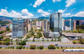 Rivana Business Park es un complejo de oficinas, comercio, plazoleta de espacio público y próximamente hotel. Foto: Cortesía