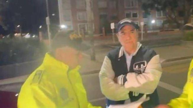 Momento de la captura del abogado Édgar Eduardo Riveros Rey. FOTO: CAPTURA VIDEO FISCALÍA