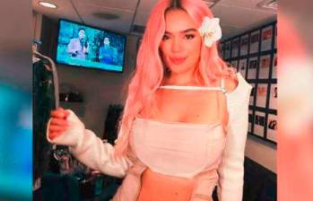 ¡Adiós al rosa! Karol G se despidió de su icónico look y estrenó nuevo color de cabello