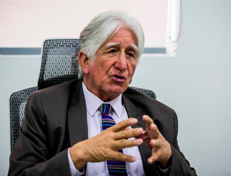 La UdeA planea un gran homenaje para el investigador del alzhéimer. FOTO: MANUEL SALDARRIAGA