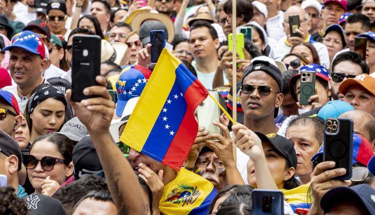 El gobierno francés advirtió a sus ciudadanos tras el arresto de seis extranjeros en Venezuela, acusados de estar vinculados a un supuesto complot para “desestabilizar” el país. Foto: Jaime Pérez Munévar.
