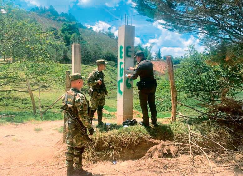 “Diálogos con el Gobierno envalentonan al Clan del Golfo, que está en expansión”: secretario de Seguridad de Antioquia