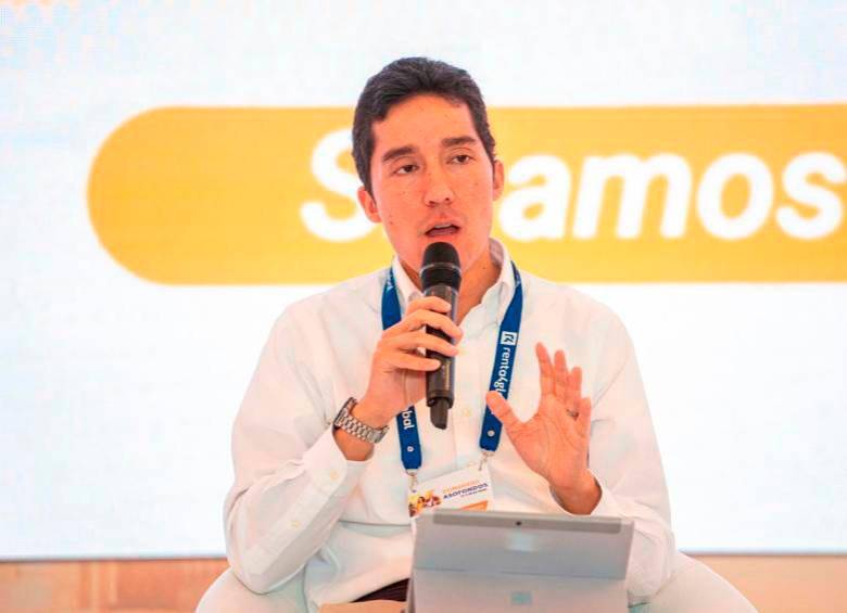 Luis Fernando Mejía cree que la inversión debe alcanzar niveles del 20% de PIB para recuperarse. FOTO 