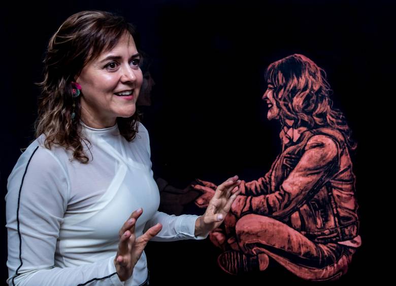 Male Correa ha hecho más de diez exposiciones individuales. Dosconocidos es su primera novela. FOTO jaime pérez