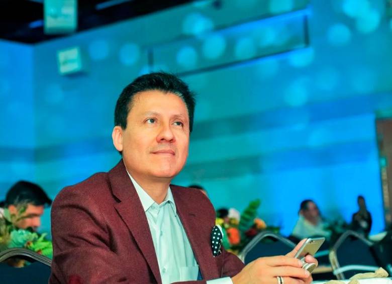 Henry Cárdenas deja la presidencia de Fedetranscarga. FOTO cortesía Fedetranscarga
