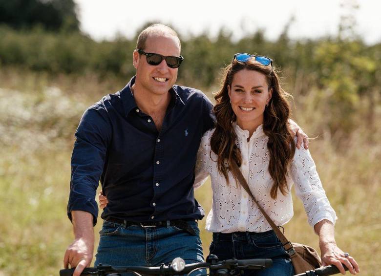 William y su esposa, Kate Middleton, los príncipes de Gales, publicaron esta foto en 2023 para celebrar sus 12 años de matrimonio. Imagen de referencia. FOTO: Matt Porteous, tomada del Instagram @princeandprincessofwales