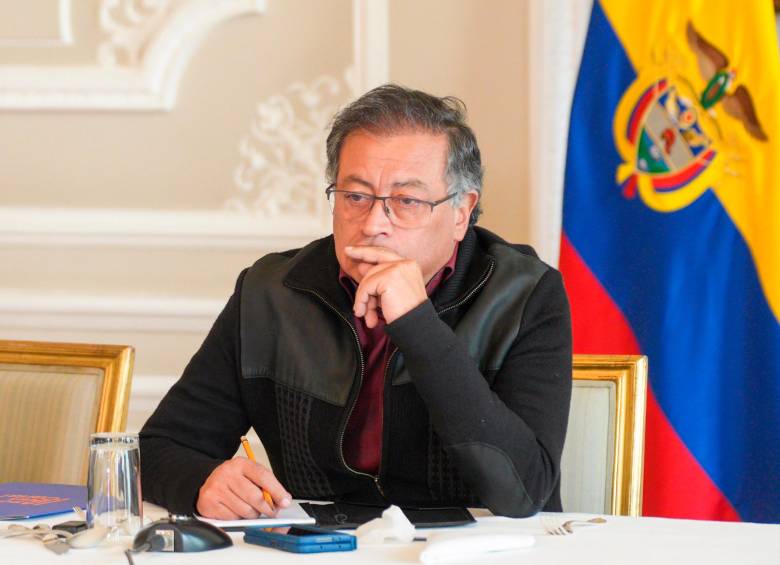 El presidente Gustavo Petro luce solitario en la segunda mitad de su gobierno que culmina en 2026. FOTO el colombiano