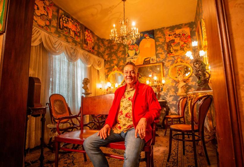 El estudio de Fernando Acosta