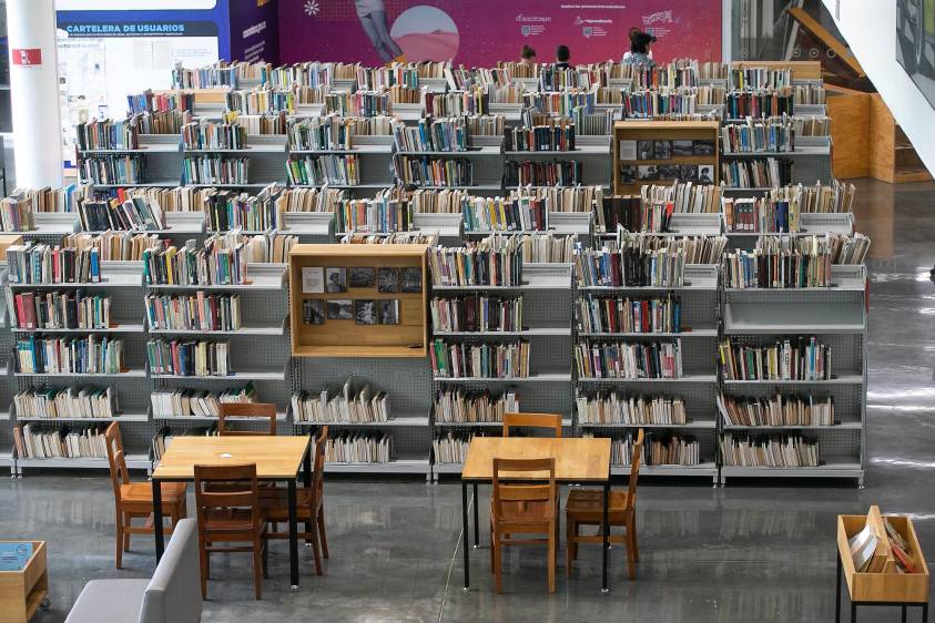 La Biblioteca Pública Piloto fue diseñada para ser una biblioteca. Foto: Archivo