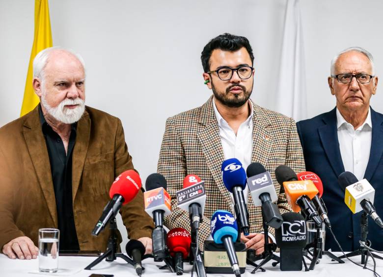 ¿En qué están las EPS que pidieron retirarse del sistema de salud?