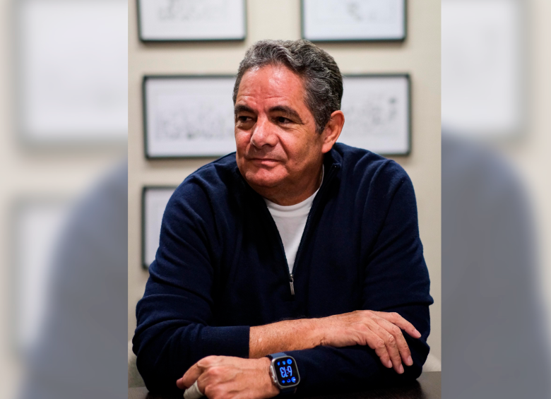 Vargas Lleras advierte que el Gobierno “no descarta una reforma constitucional para continuar en el Gobierno”. FOTO Mariano Vimos - Colprensa