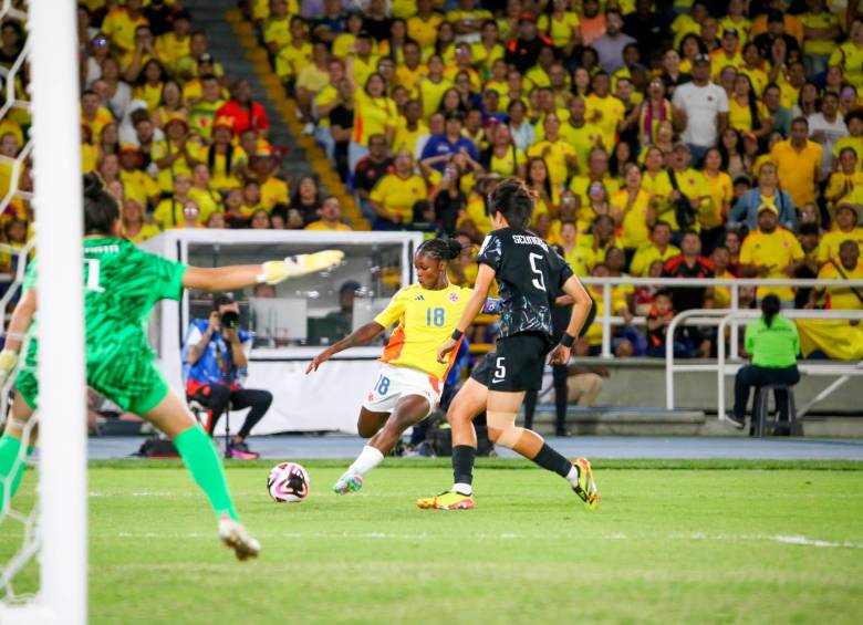 La futbolista vallecaucana Linda Caicedo marcó el gol de la victoria de Colombia ante Corea del Sur. FOTO: CORTESÍA FCF 