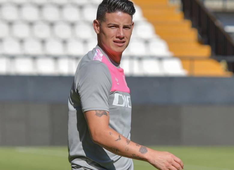 El 10 del Rayo Vallecano volvió a entrenamiento con el club español tras la doble fecha de Eliminatorias al Mundial con la Selección Colombia. FOTO: CUENTA DE X @RayoVallecano