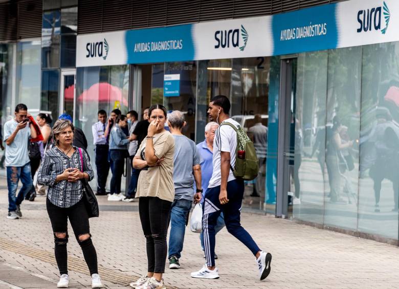 Las tres EPS que han pedido irse del sistema suman 8,9 millones de afiliados. FOTO jiame pérez