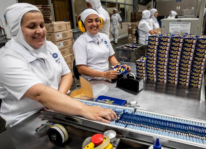 Entre las ocho unidades de negocio que tiene Nutresa está chocolates, una de las más antiguas de la compañía. FOTOS Jaime Pérez y Nutresa