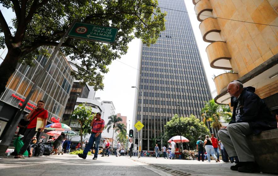 Las calles de Medellín adquieren otro sentido en las páginas de los libros