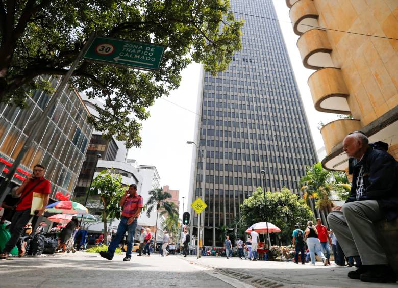 Las calles de Medellín adquieren otro sentido en las páginas de los libros