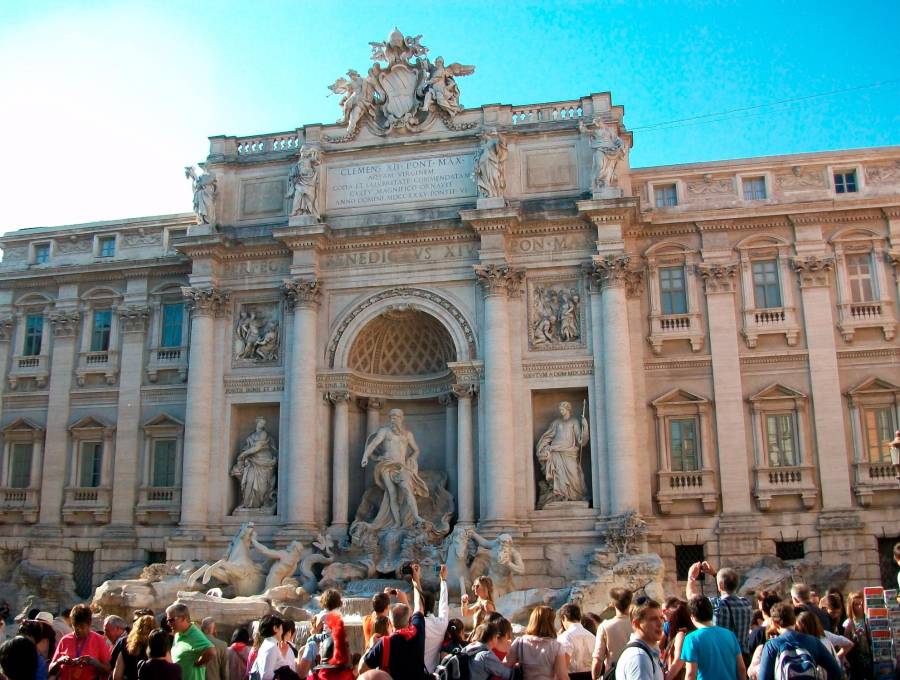 La Fontana di Trevi es uno de los lugares más visitados de Roma, la capital de Italia. FOTO: EL COLOMBIANO